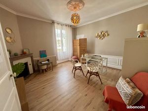 Location cabinet/bureau