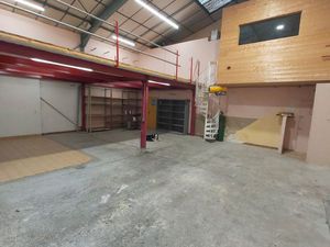 Atelier  local  entrepot