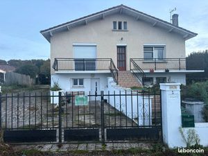 Maison individuelle aiguillon