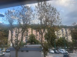 2 pièces avec parking