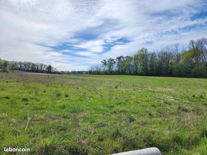 Terrain 1 045 m² Bassillac