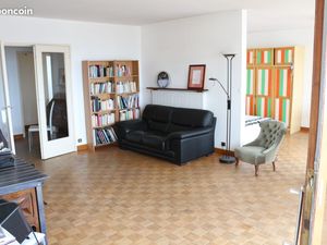 Appartement T3 proche Université