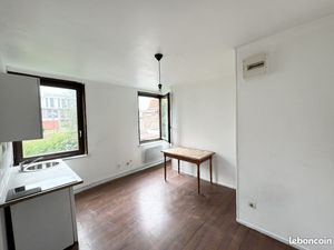 Studio 1 pièce 15 m²