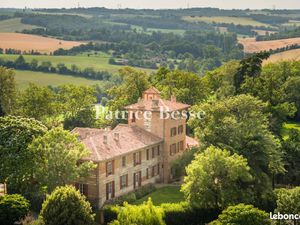 Maison 18 pièces 602 m²