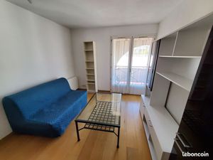 T2 meublé de 51m² métro Argoulets avec une place de parking