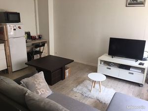 Maison de courée proche métro Fives