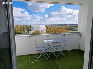 T2 vue dégagée Val Chézine