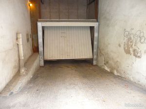 Garage à louer