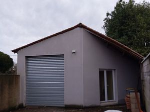 Local / Garage à louer / Entrepôt