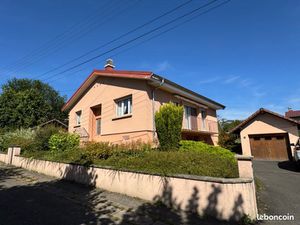 Maison individuelle sur 8 ares à Delle