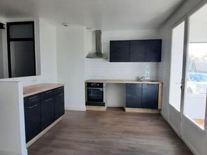 A louer de suite maison la Ferriere 105 m2  3 chambres