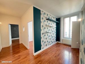 APPART T3 84m² RÉNOVÉ + TERRASSE- CENTRE ST ÉTIENNE - DISPO MAINTENANT - 655 HC - À LOUER
