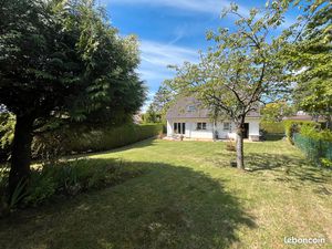 Maison. 6 pièces. 151m²