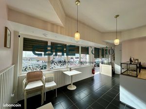 Local commercial 70 m²