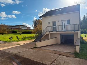 Maison individuelle – 4 pièces – 2 chambres – Terrasse – Jardin – Caves et Garage