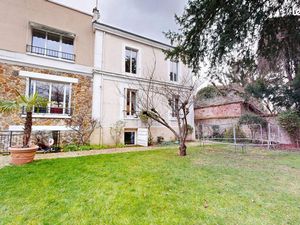 Appartement 5 pièces 162 m²