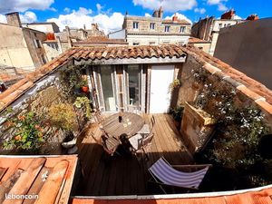 Loft/atelier/surface 5 pièces 135 m²