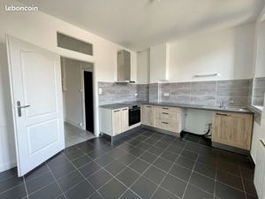 Appartement T2 rénové + cave - 48 m²