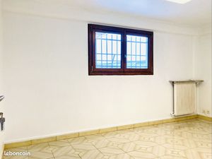 Bureaux 13 m² BOBIGNY