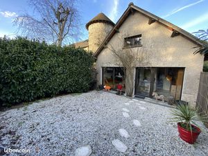 Maison individuelle 70m² - 50m² de jardin - centre ORGEVAL