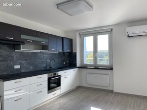 Appartement F3 entièrement rénové