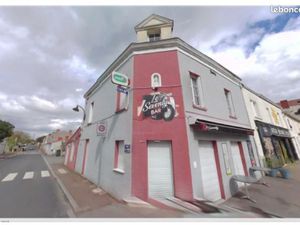 Boutique 180 m² LA HAIE FOUASSIERE