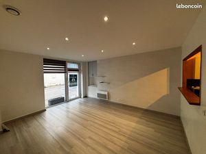 Maison de ville - proximité commerces/services