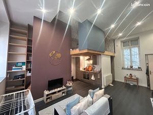 Studio Place Anatole France