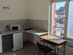 Studio meublé sécurisé pour étudiant proche université mont houy