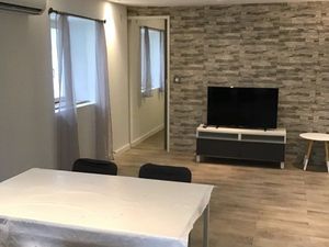 2 pièces meublé proche lycée carnot