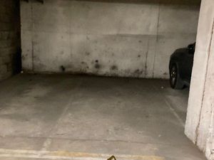 Garage place parking