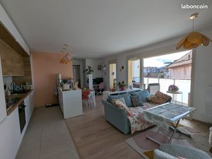 Beau T4 lumineux bien situé dans immeuble 2024