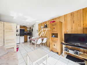 Studio 1 pièce 28 m²