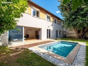 Maison de ville 215 m2