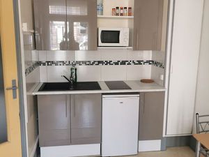 STUDIO meublé  agréable  quartier