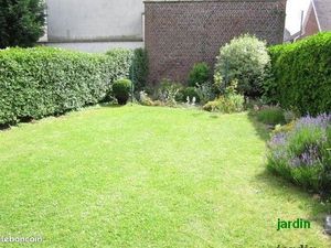 MAISON LILLE CHU semi individuelle  garage attenant  agreable jardin  extension et surrélé