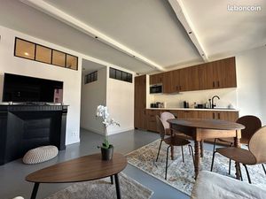 Appartement vieille ville  2 chambres 2 sdb