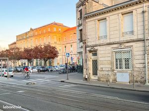 Local 93 m² Bordeaux