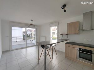 Appartement meublé avec grand balcon