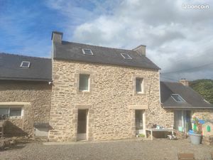 Belle maison en pierres en campagne à 10 km de Brest