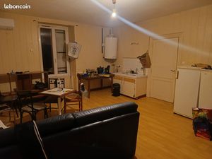 Thenezay grand T2 possible meublð