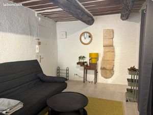 Studio 24 m2 centre ville Aix