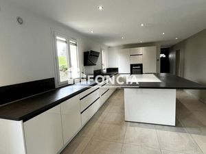 Maison 6 pièces 140 m²