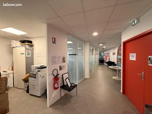 Bureau 155 m²