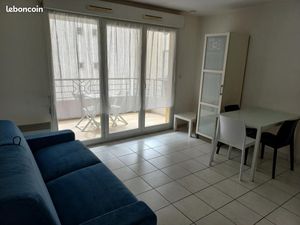 Studio 1 pièce 24 m²
