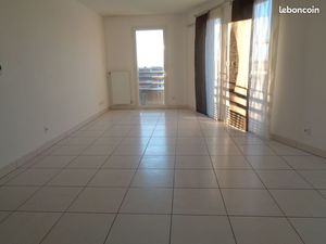 Chassieu appartement 3 pièces