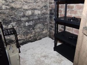 Location cave Convention