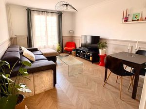 Appartement – 3 pièces – 63 m² – Charme de l’ancien – Balcon – Parking – Proche tram & esp