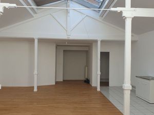 ? Très beau Loft centre ville -108 m² - 2 chambres - placards - calme