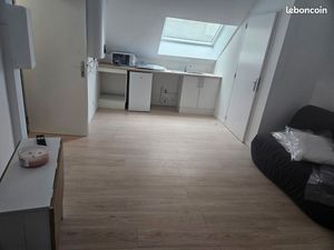A louer studio meublé